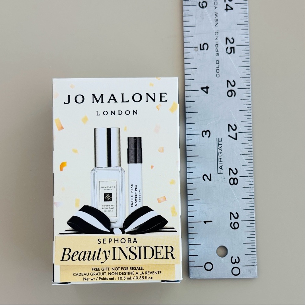Mini Jo Malone Gift set with Wood Sage and Sea Salt - Picture 11 of 11